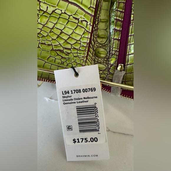 Brahmin Skyler limeade ombré travel wallet Melbourne genuine leather - Picture 4 of 4